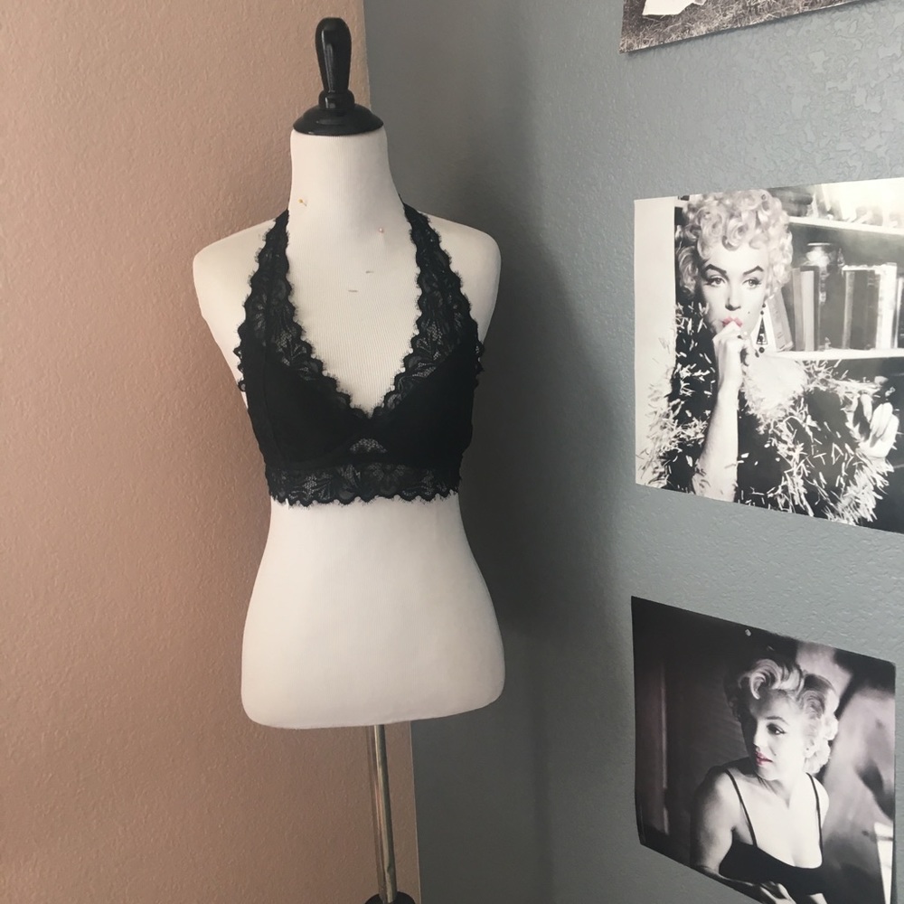 Black bralette